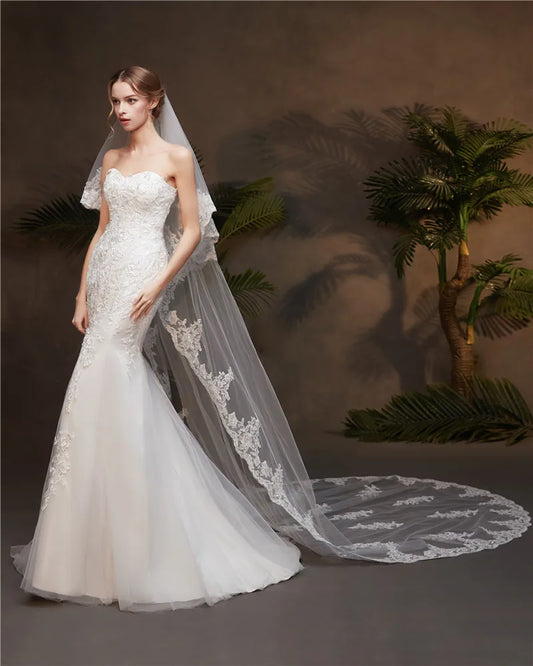Luxurious 3M Lace-Edged Cathedral Bridal Veil with Comb
